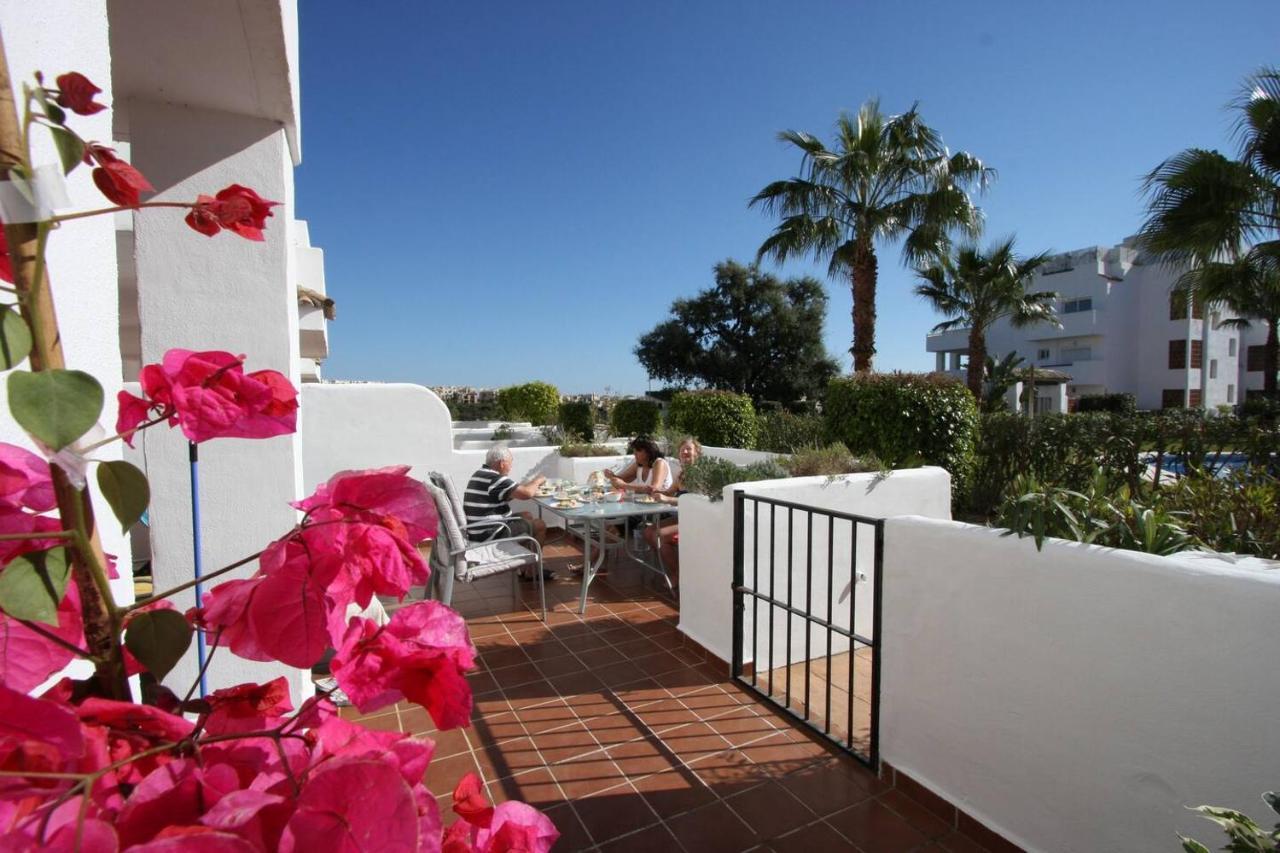 Luxury, Spacious 2 Bed Apartment Estepona Exterior photo