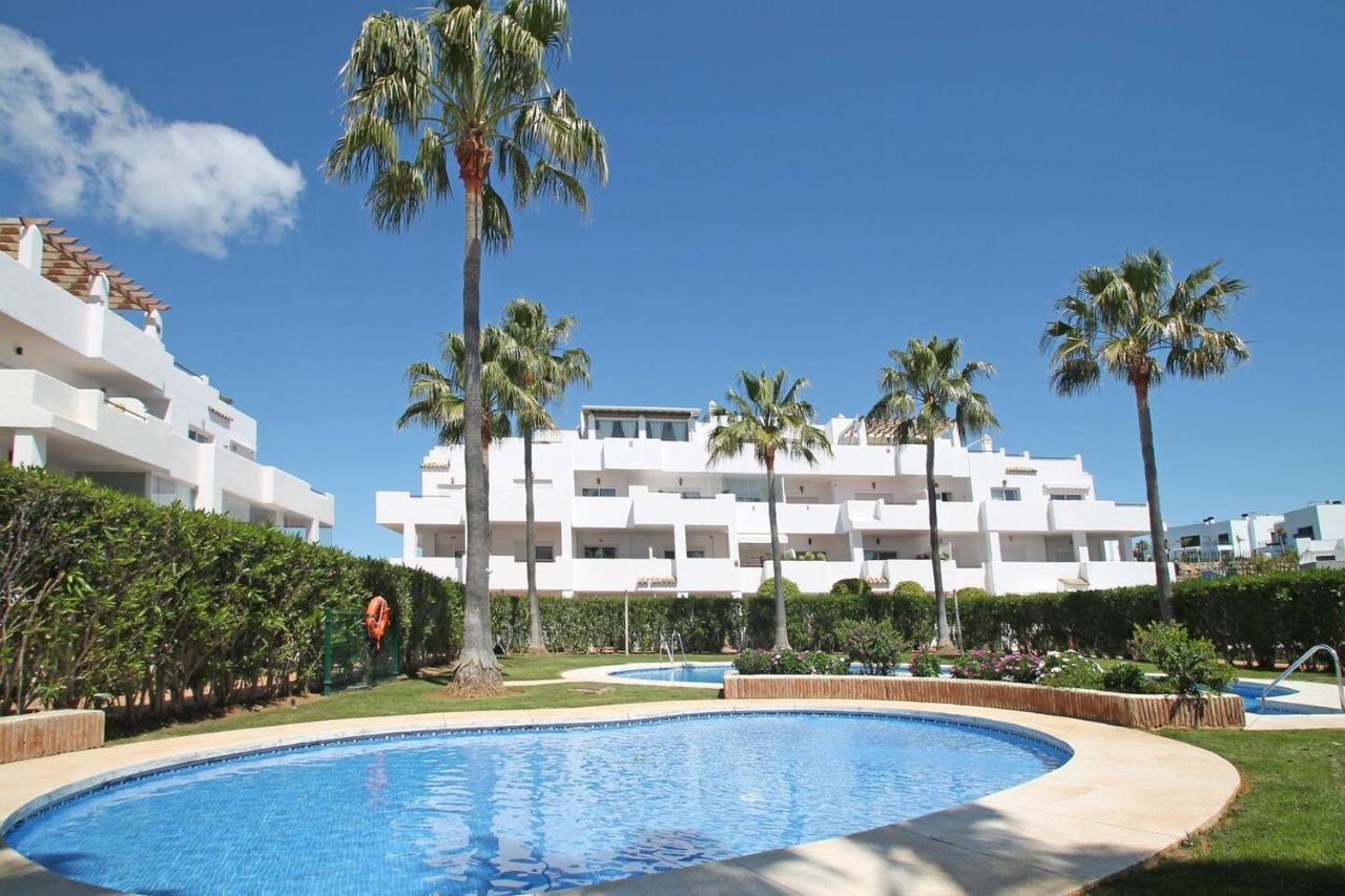 Luxury, Spacious 2 Bed Apartment Estepona Exterior photo