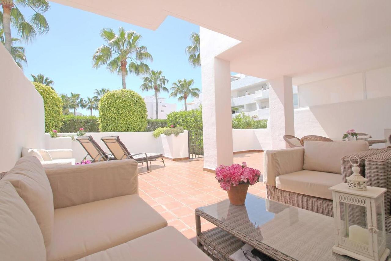 Luxury, Spacious 2 Bed Apartment Estepona Exterior photo